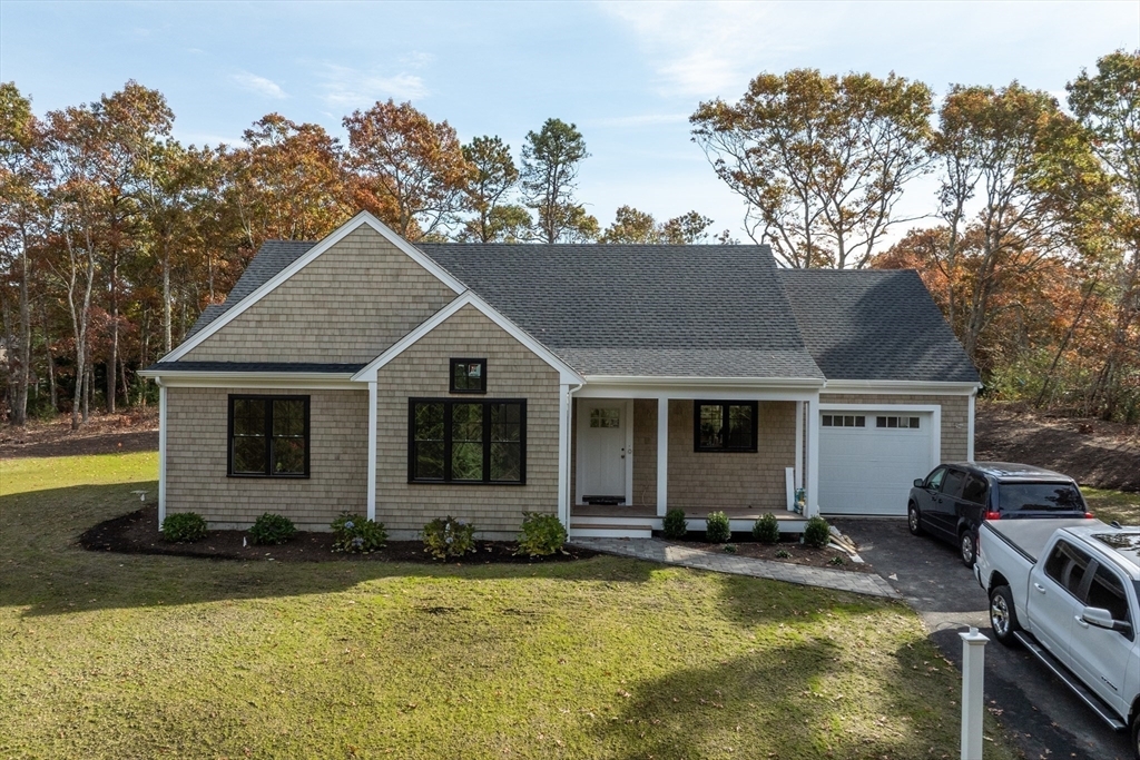 Property Photo:  8 Laurel Ln  MA 02563 