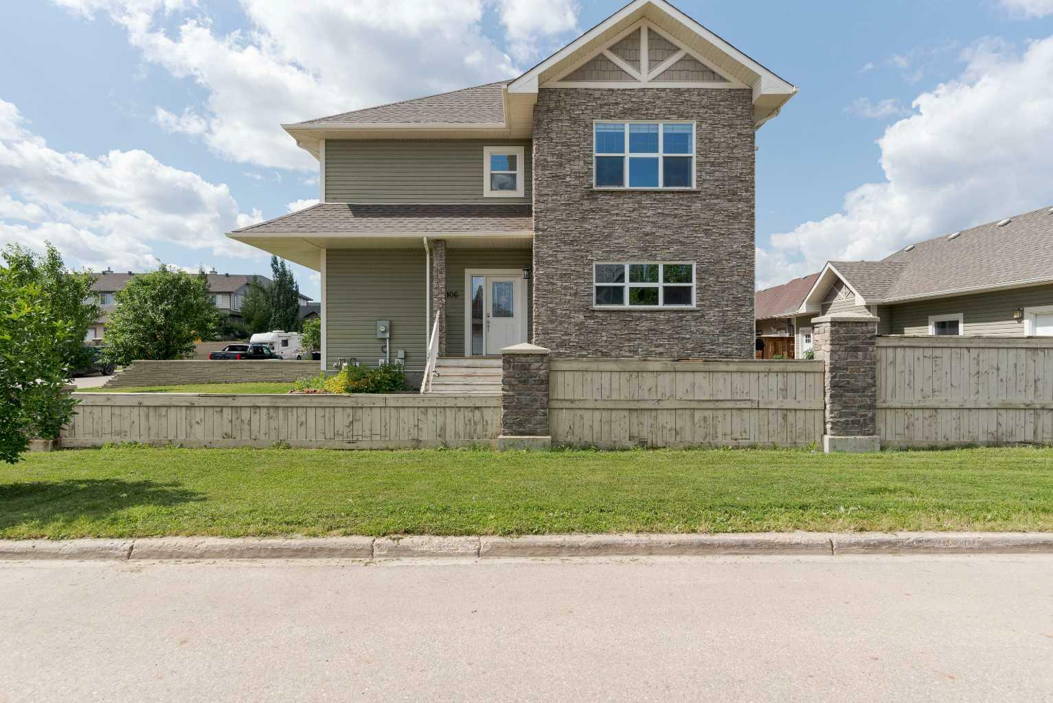 Property Photo:  106 Merganser Crescent  AB T9K 0S4 