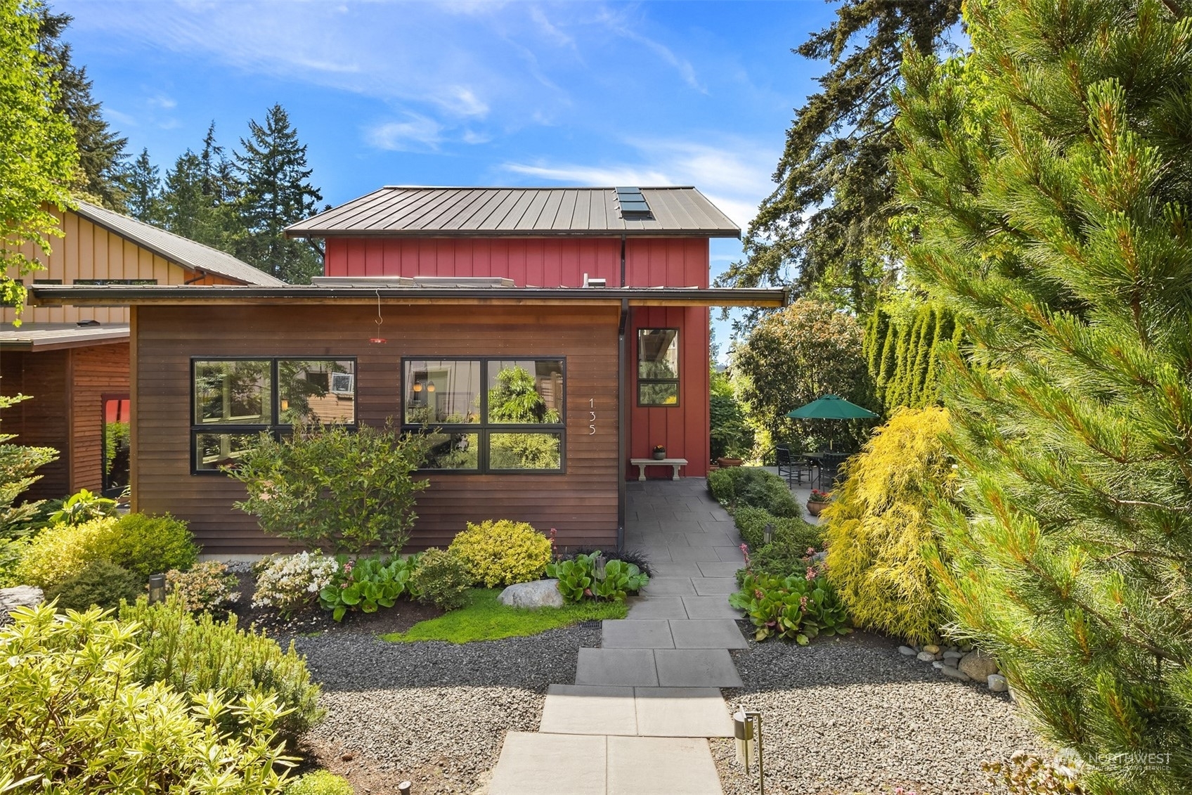 Property Photo:  135 Wood Avenue SW  WA 98110 