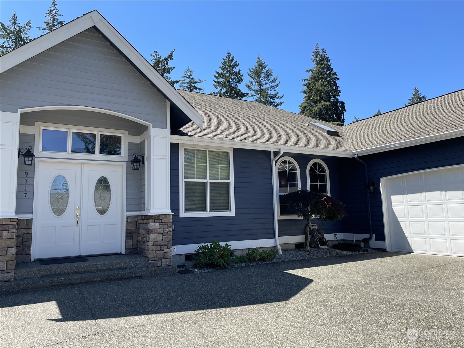 Property Photo:  9717 Lake Steilacoom Drive SW  WA 98498 