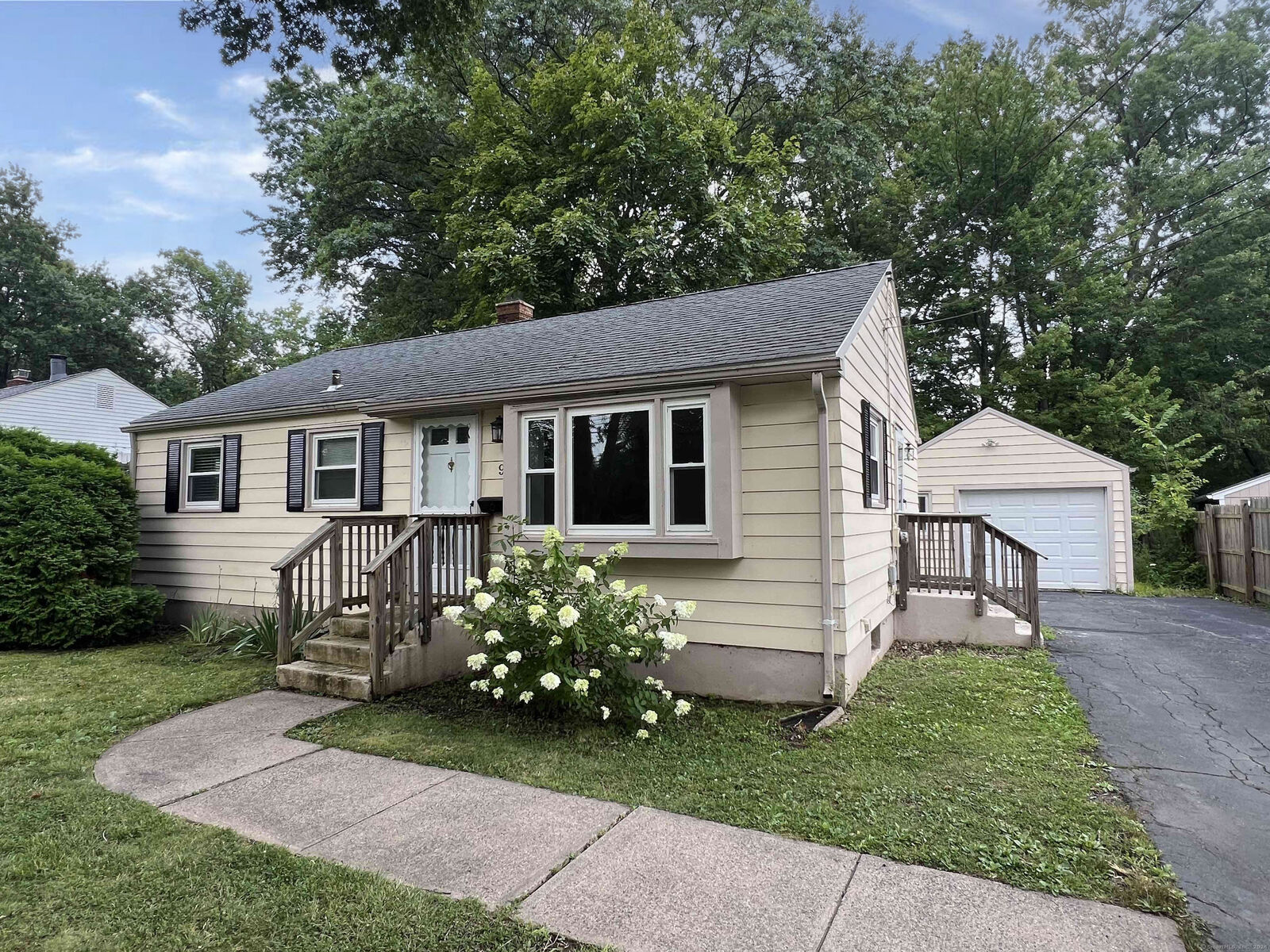 Property Photo: 90 Goodwin Park Road CT 06109