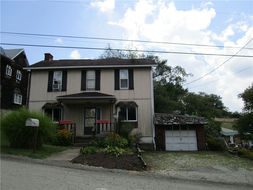 Property Photo:  2518 Detroit St  PA 15634 