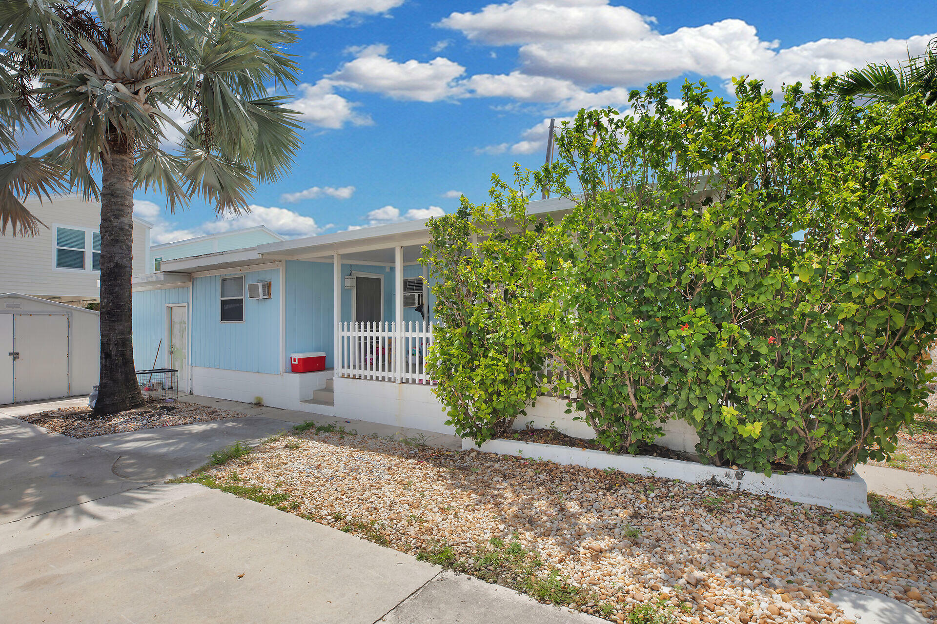 Property Photo:  24 N Conch Avenue  FL 33050 