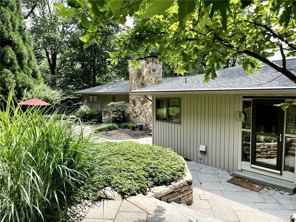 Property Photo:  6301 Woodfern Drive  PA 18049 