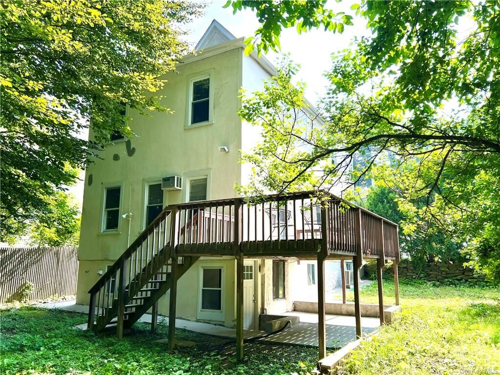 Property Photo:  766 Saw Mill River Road 2  NY 10502 