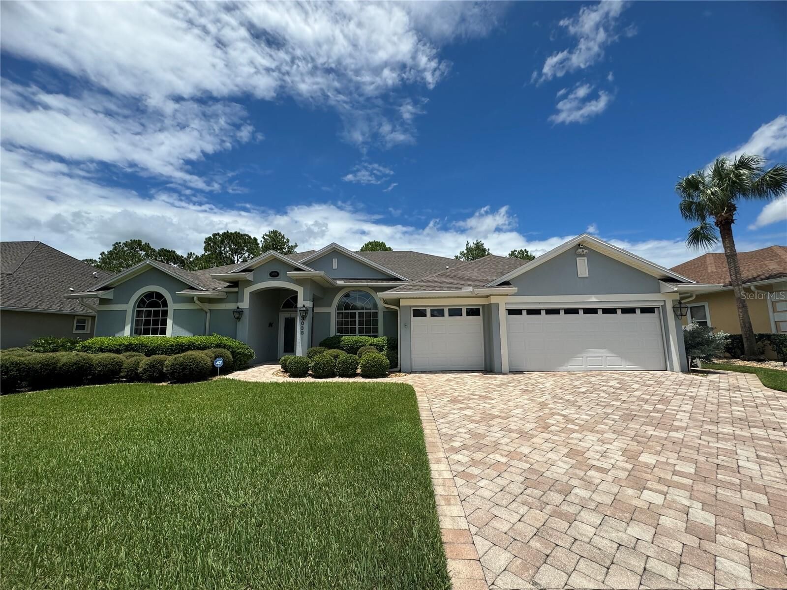 Property Photo: 3038 Zaharias Drive FL 32837