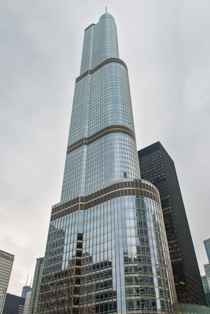 Property Photo:  401 N Wabash Avenue 74E  IL 60611 