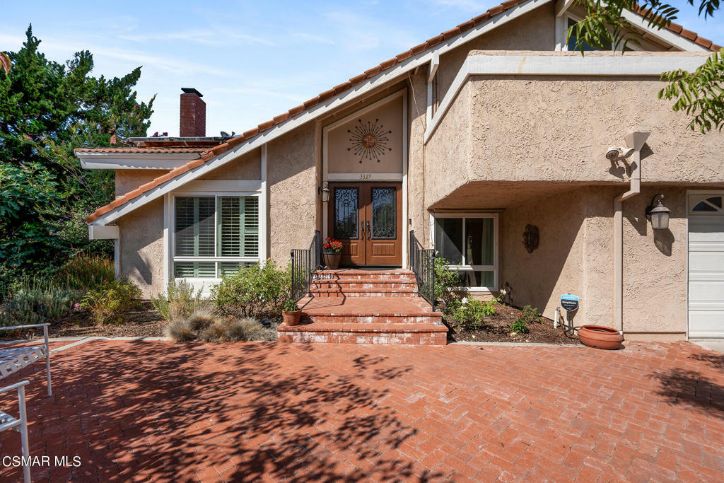 Property Photo:  3329 Blue Ridge Court  CA 91362 