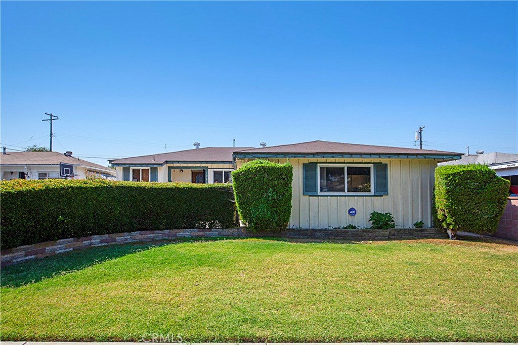 Property Photo:  10928 Hopland Street  CA 90650 