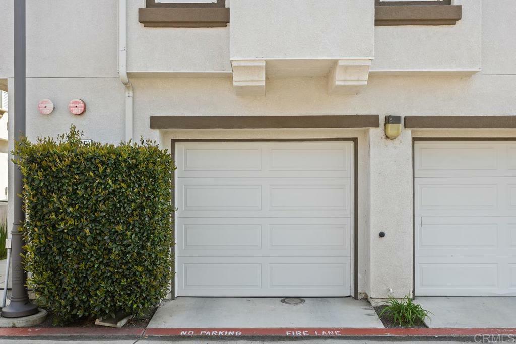 Property Photo:  275 Reef Point Way 1  CA 92058 