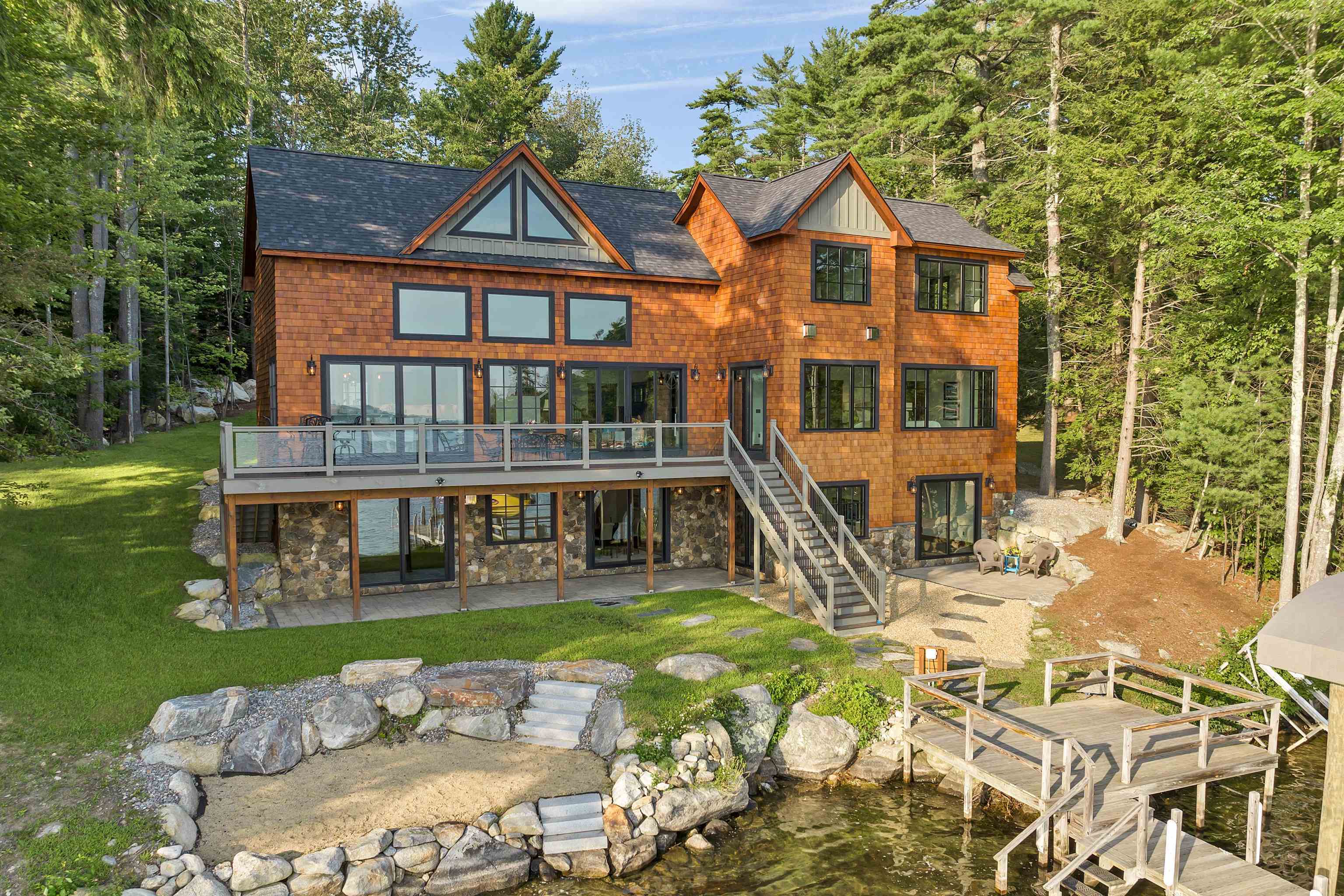 Property Photo: 85 Old Hubbard Road NH 03253