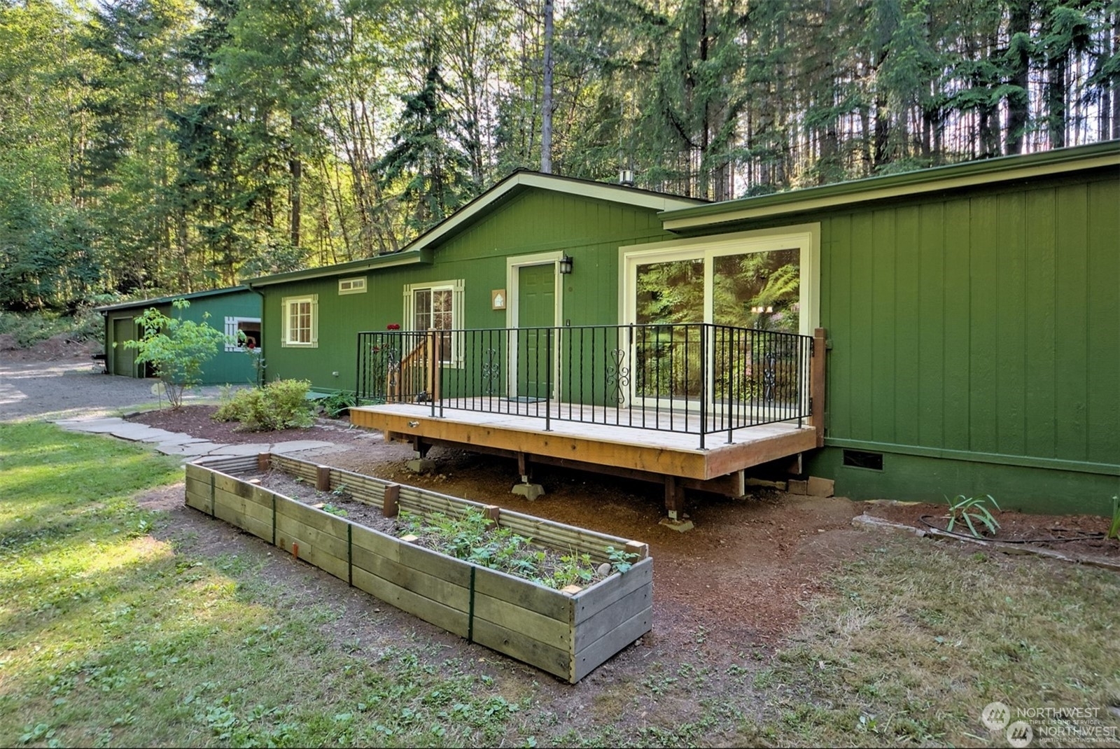 Property Photo:  101 E Dream Lane  WA 98528 