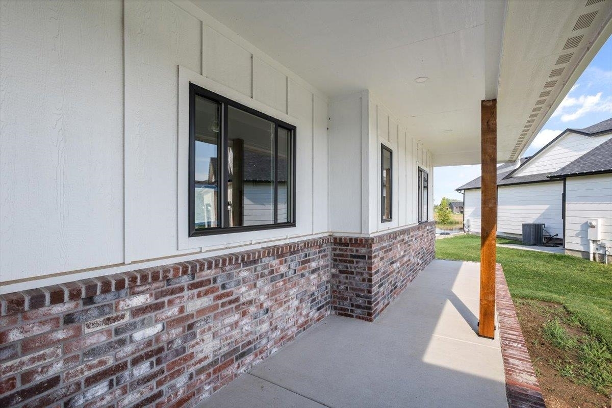 Property Photo:  5813 N Edwards Ct.  KS 67204 