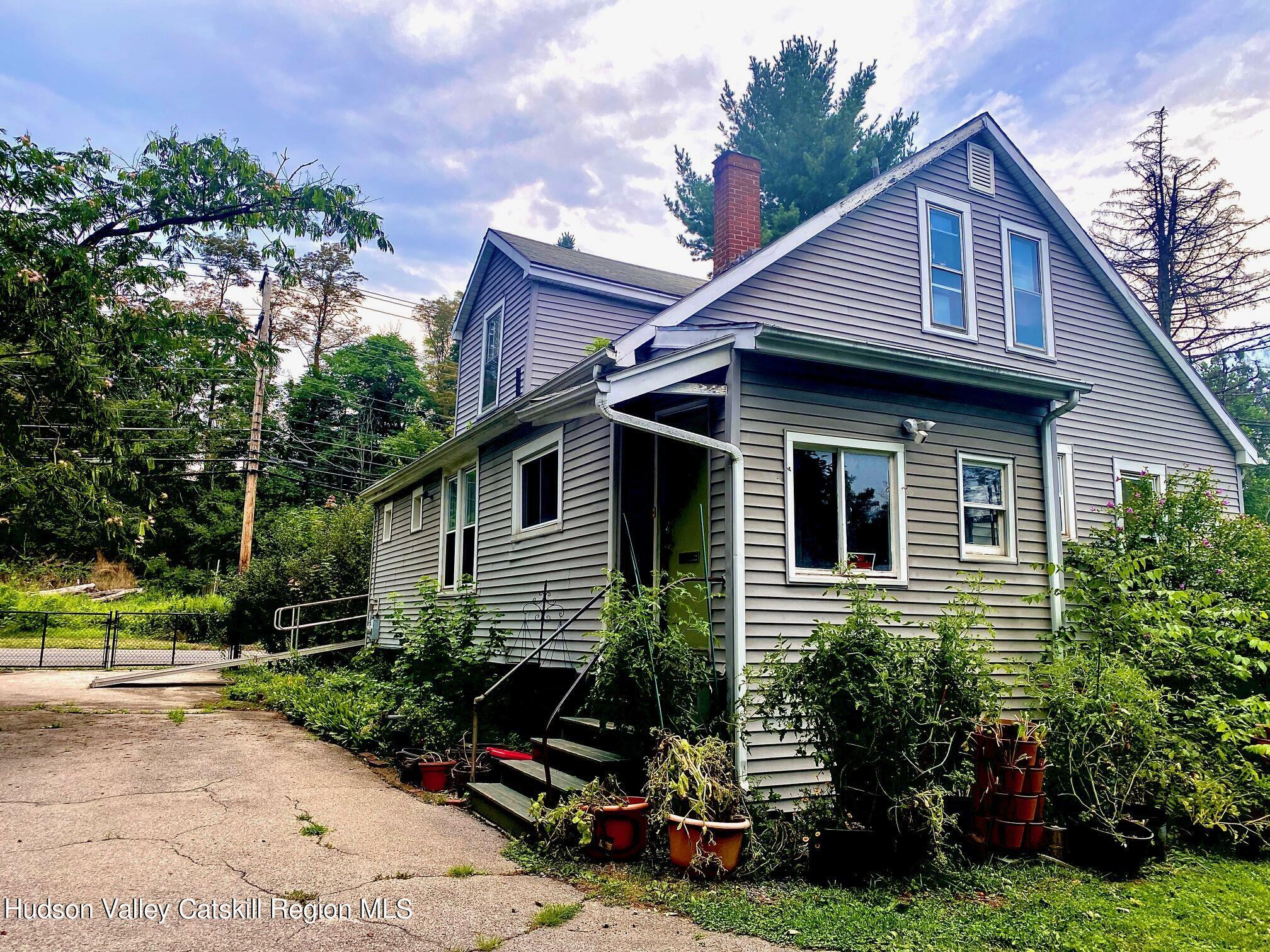 Property Photo:  44 Salt Point  NY 12603 