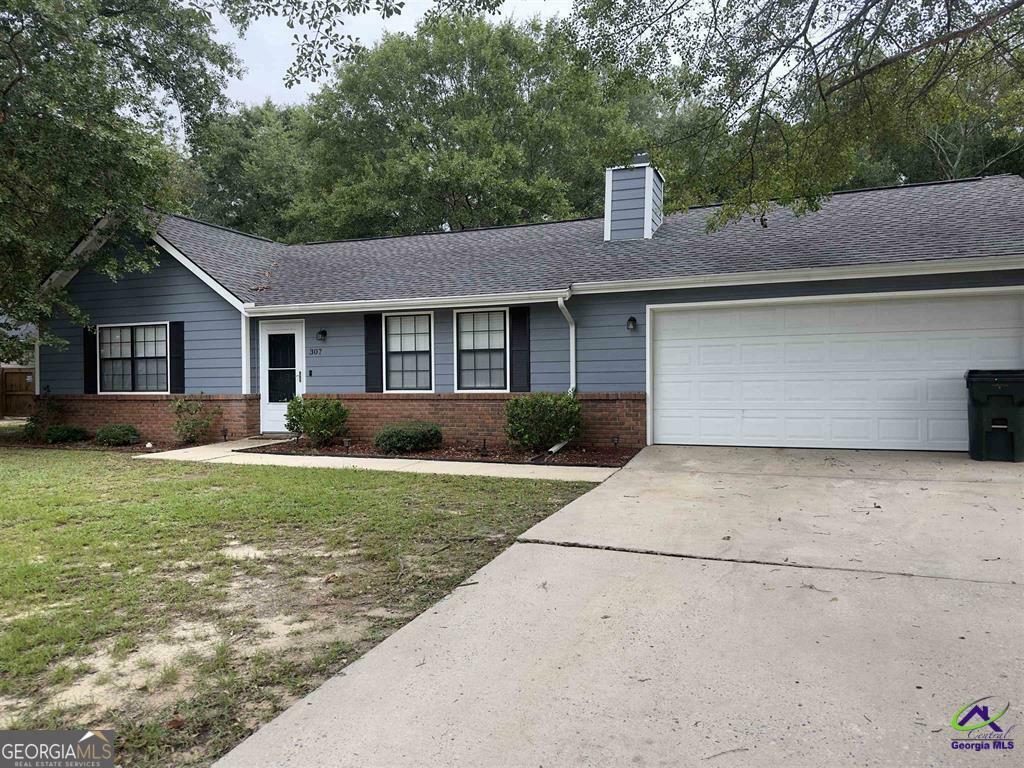 Property Photo: 307 Bonnie Drive GA 31088