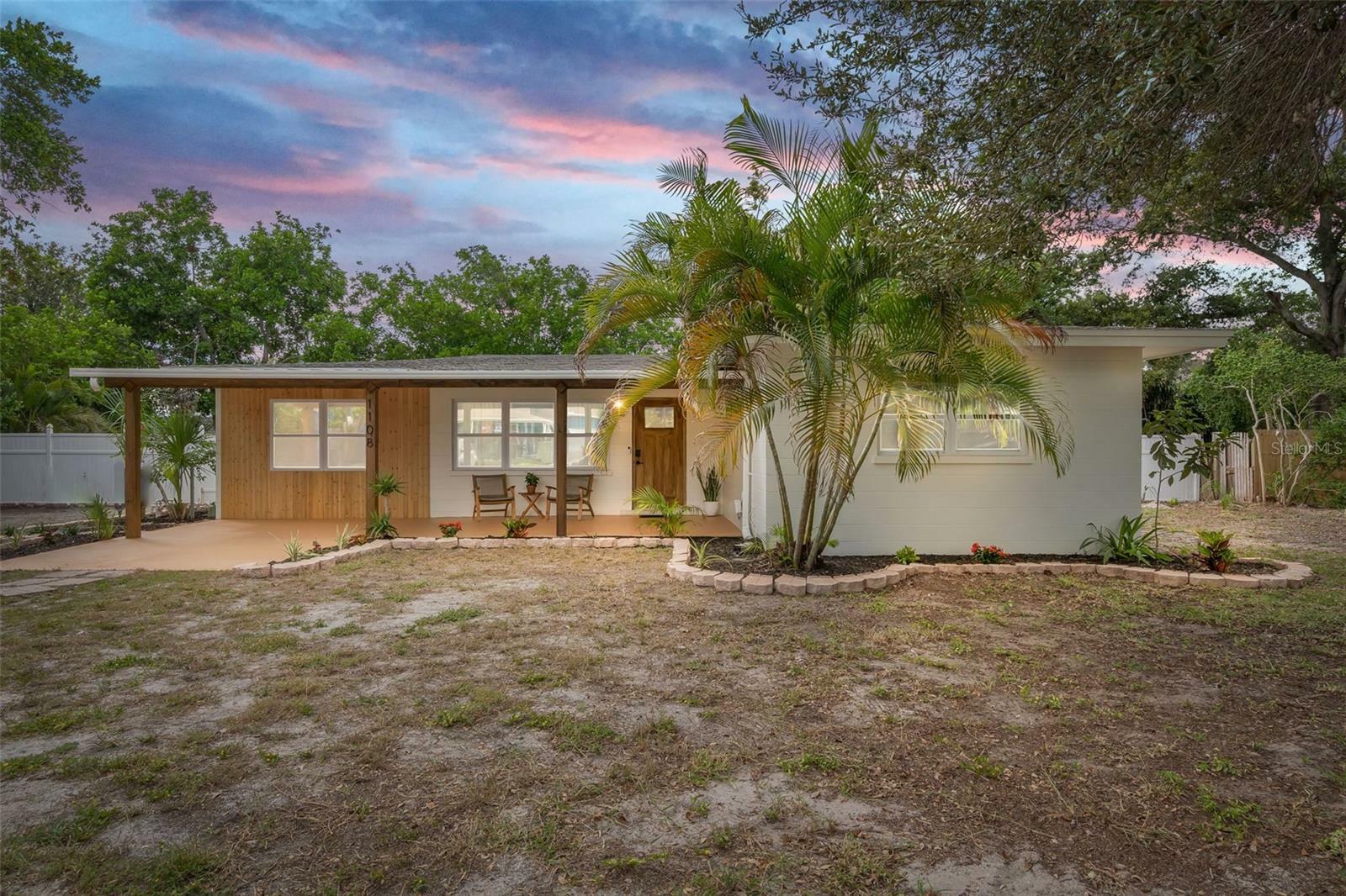 Property Photo:  1108 66th Street NW  FL 34209 