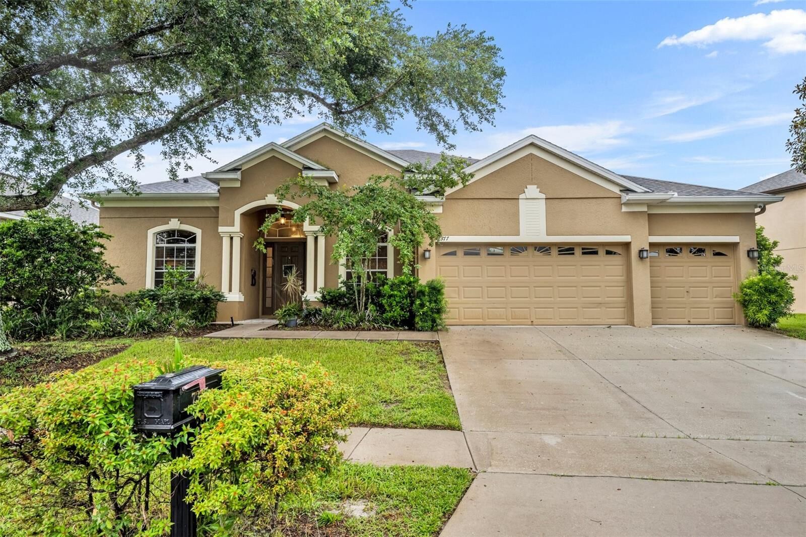 Property Photo: 7377 Winding Lake Cir FL 32765