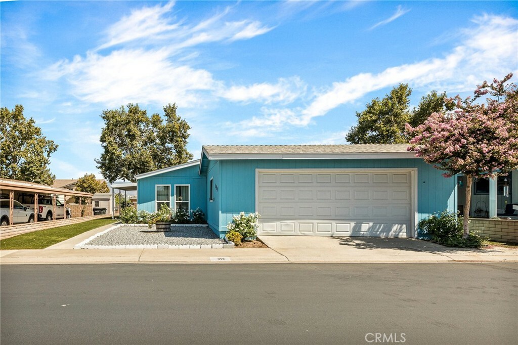 Property Photo:  1159 Tanforan Way  CA 92374 