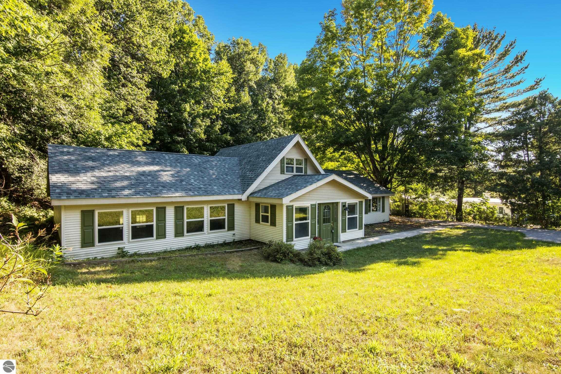 Property Photo:  2890 Holiday Road  MI 49686 