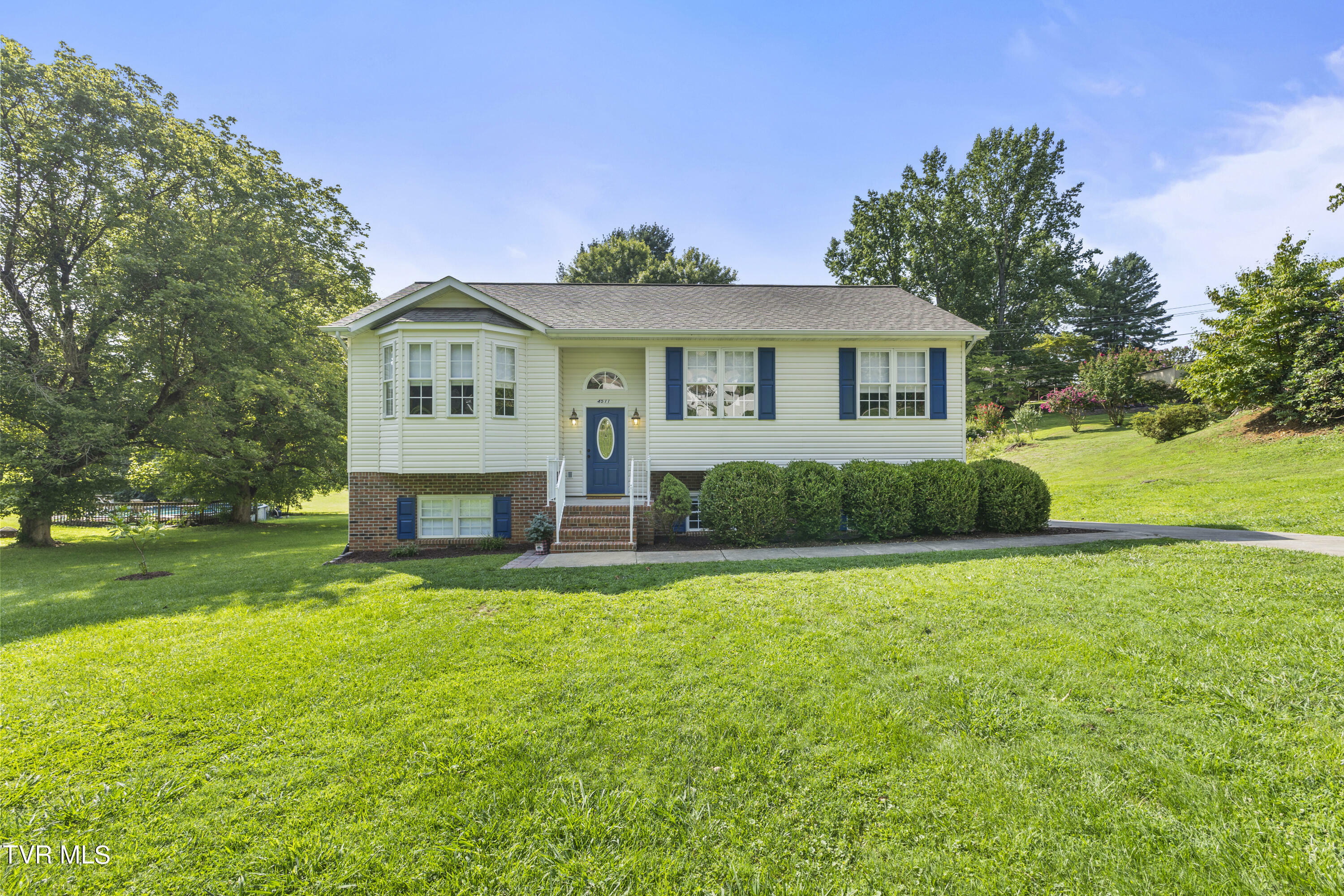 Property Photo:  4511 Harbor Drive  TN 37664 