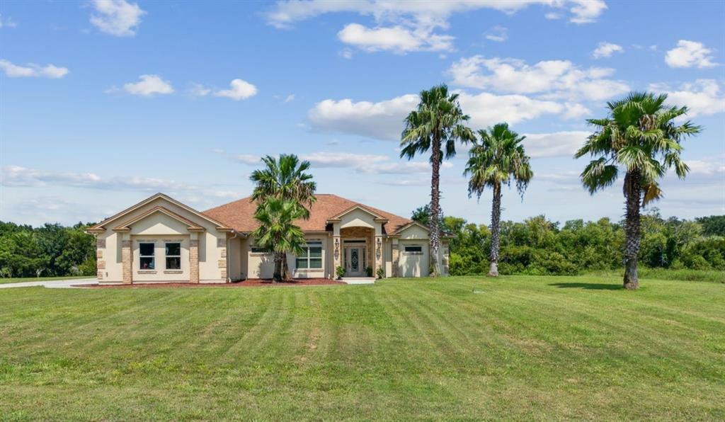 Property Photo:  9227 Woodsman Cove Lane  FL 32226 