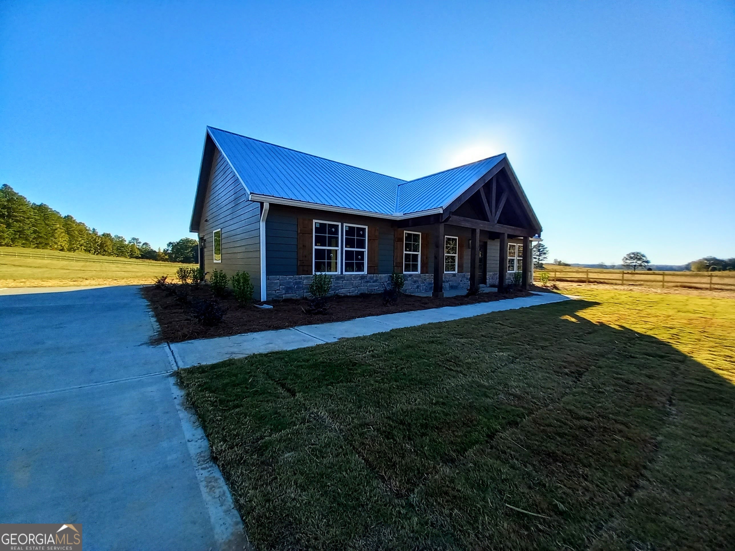 Property Photo:  2921 Collard Valley Road  GA 30125 