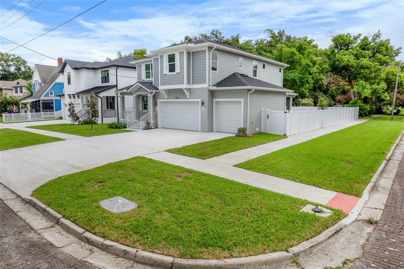 Property Photo:  6816 S Sparkman Street  FL 33616 