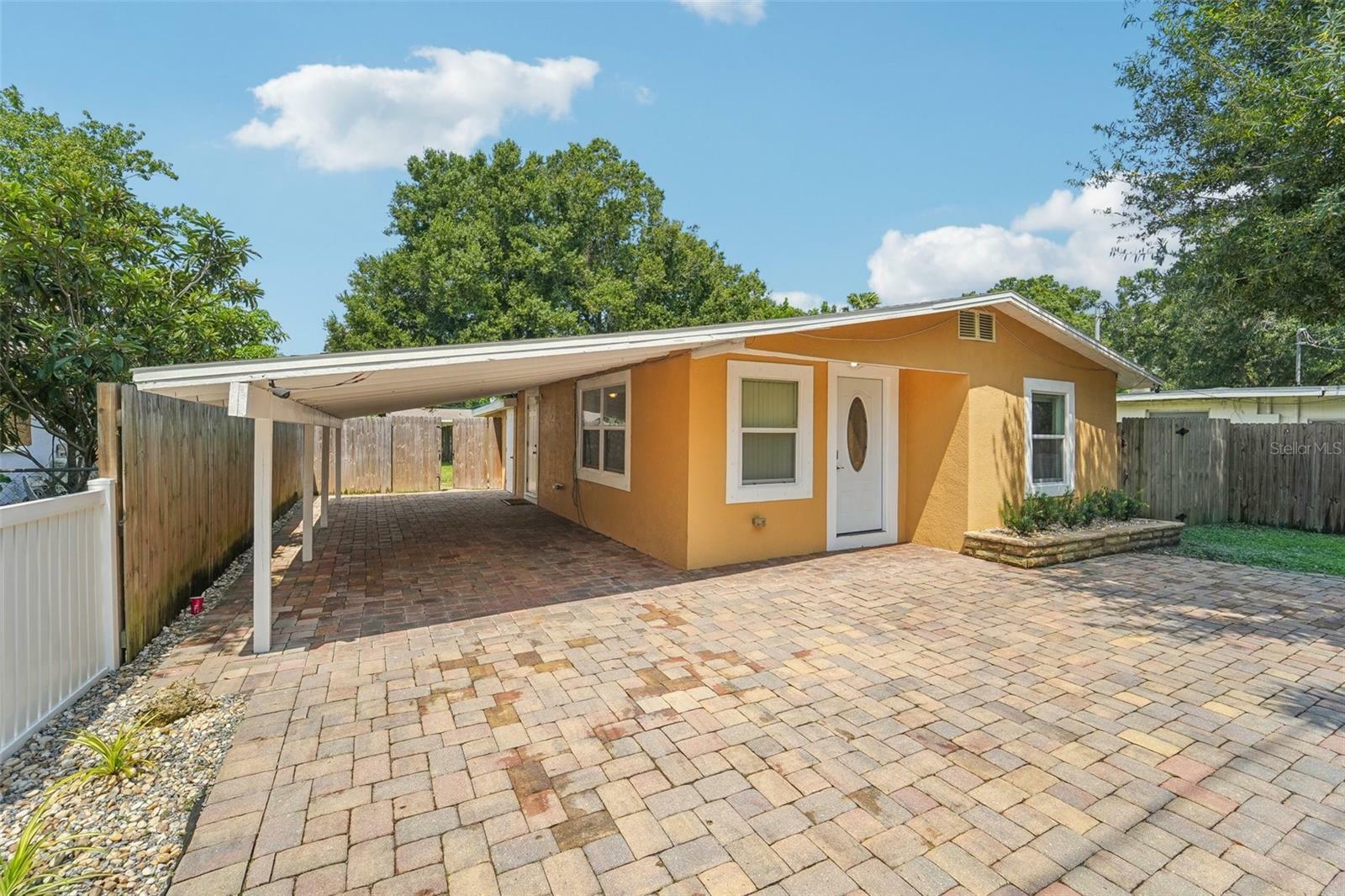 Property Photo:  3512 17th Street Court E  FL 34208 