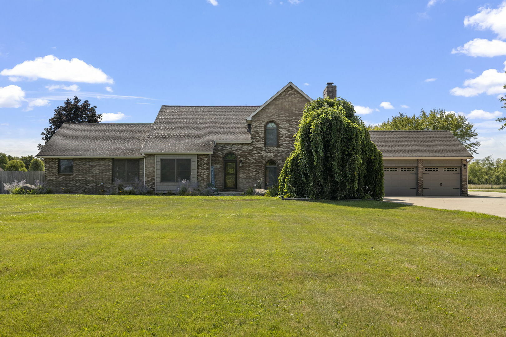 Property Photo:  26460 S McKinley Woods Road  IL 60410 