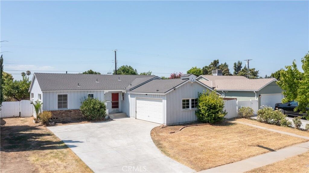 Property Photo: 16724 Kinzie Street CA 91343