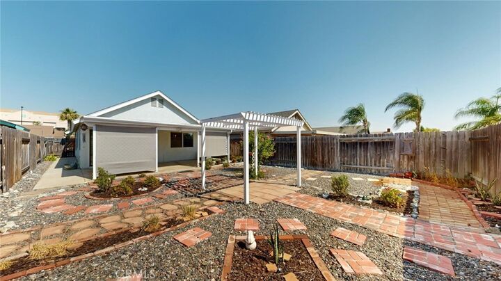 Property Photo:  12291 Hythe Street  CA 92557 
