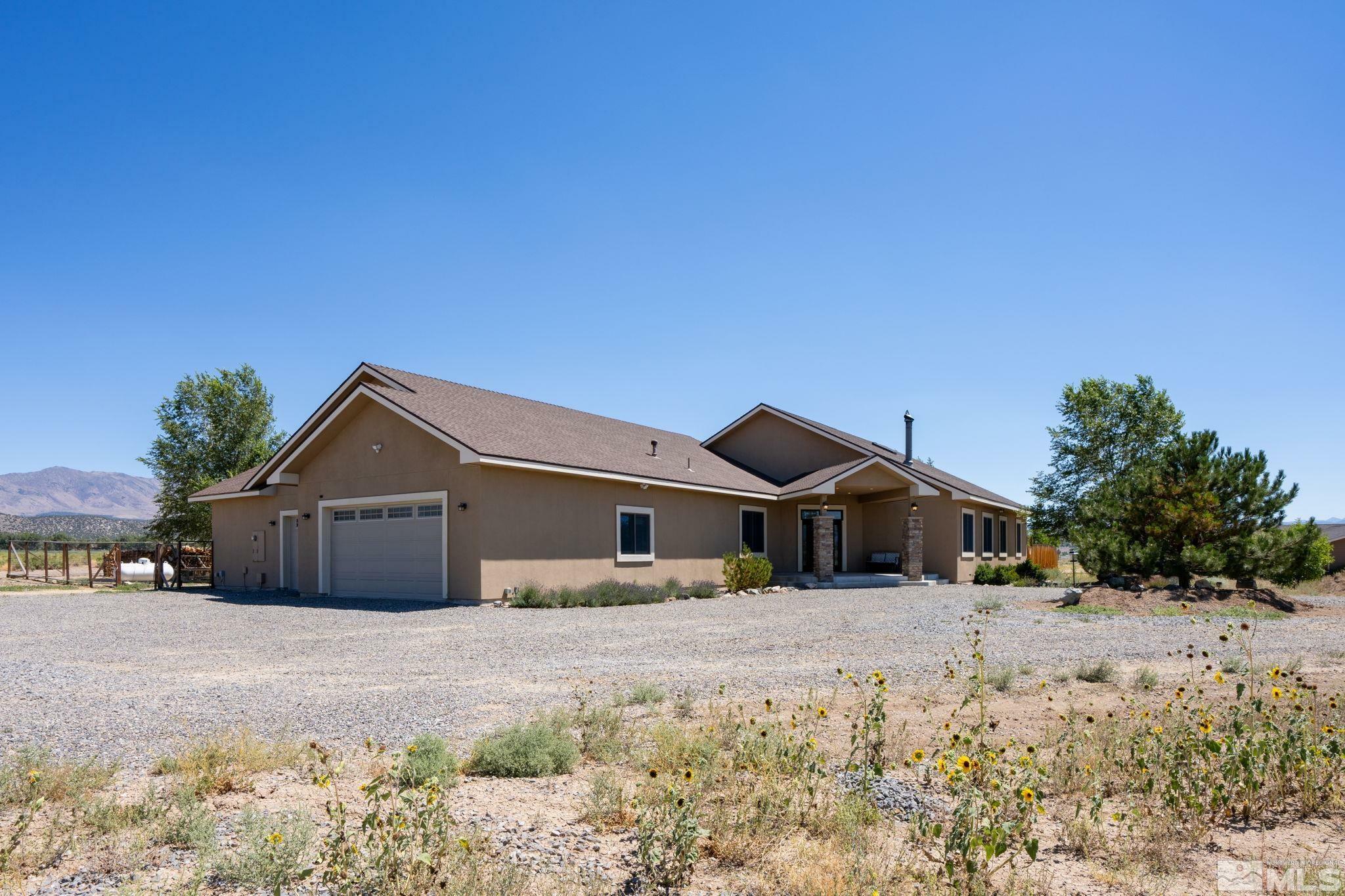 Property Photo:  1463 Carlson Dr  NV 89410 