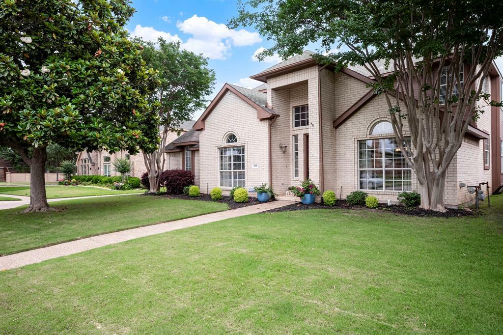 Property Photo:  334 Fairview Court  TX 75019 