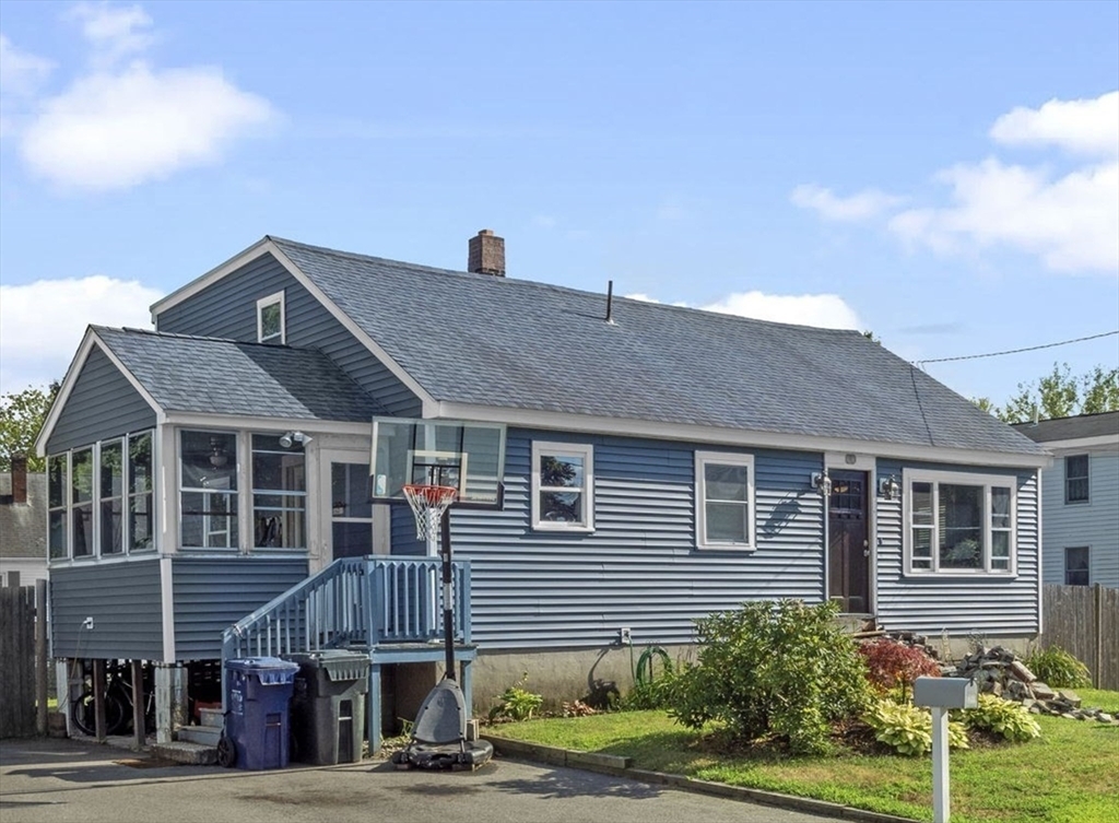 Property Photo:  30 Infield Ave  MA 01826 