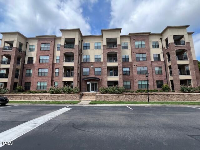 Property Photo:  700 Finsbury Street 405  NC 27703 