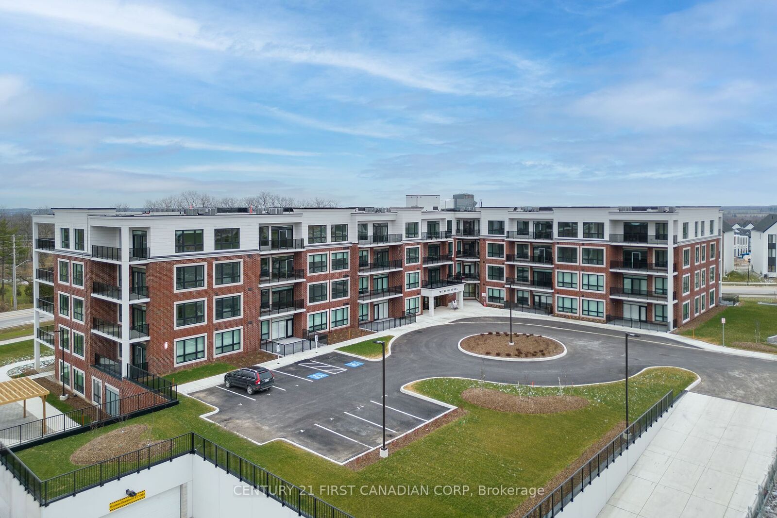 Property Photo:  1975 Fountain Grass Dr 201  ON N6K 4P9 