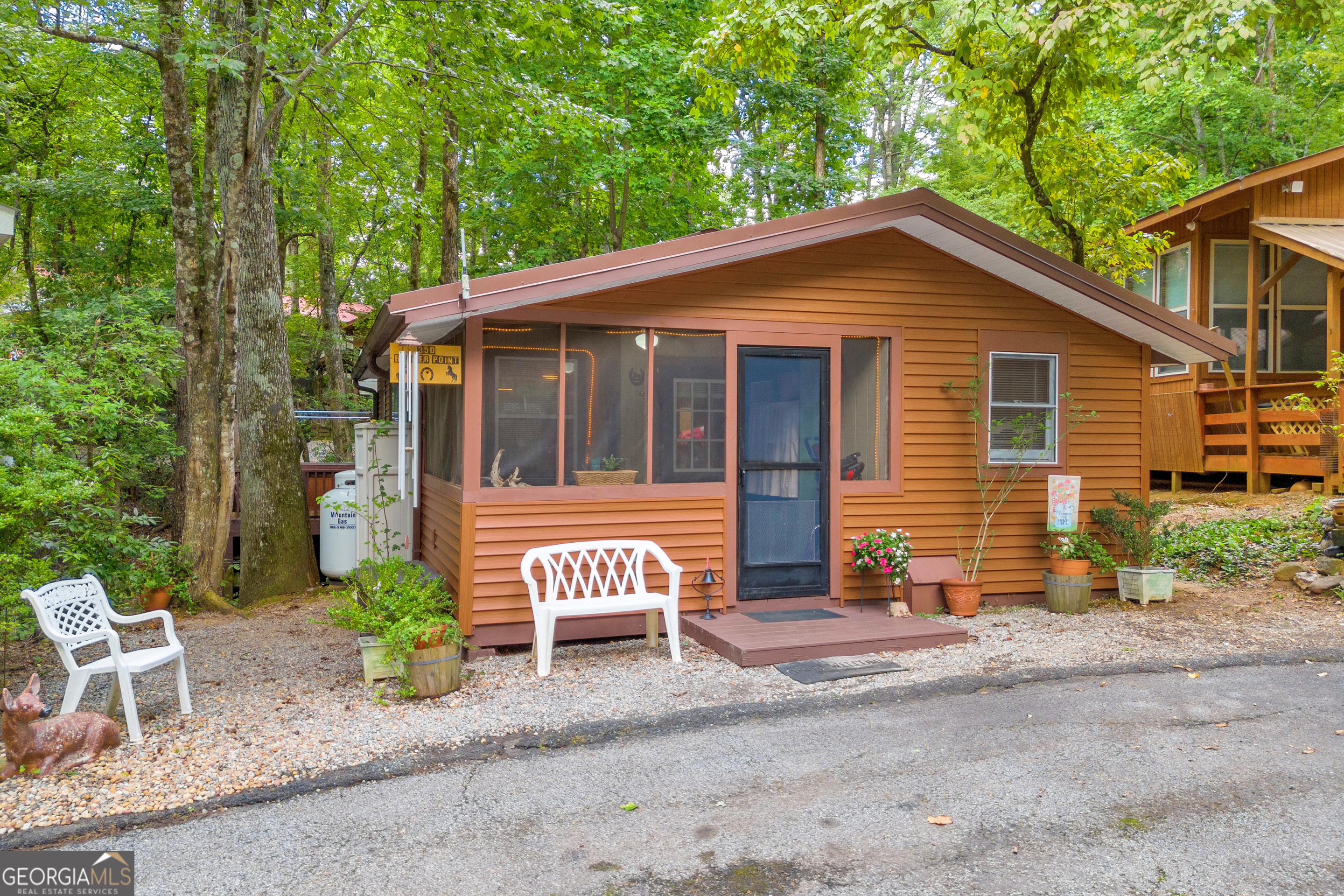 Property Photo:  34 Beaver Point Lane  GA 30528 