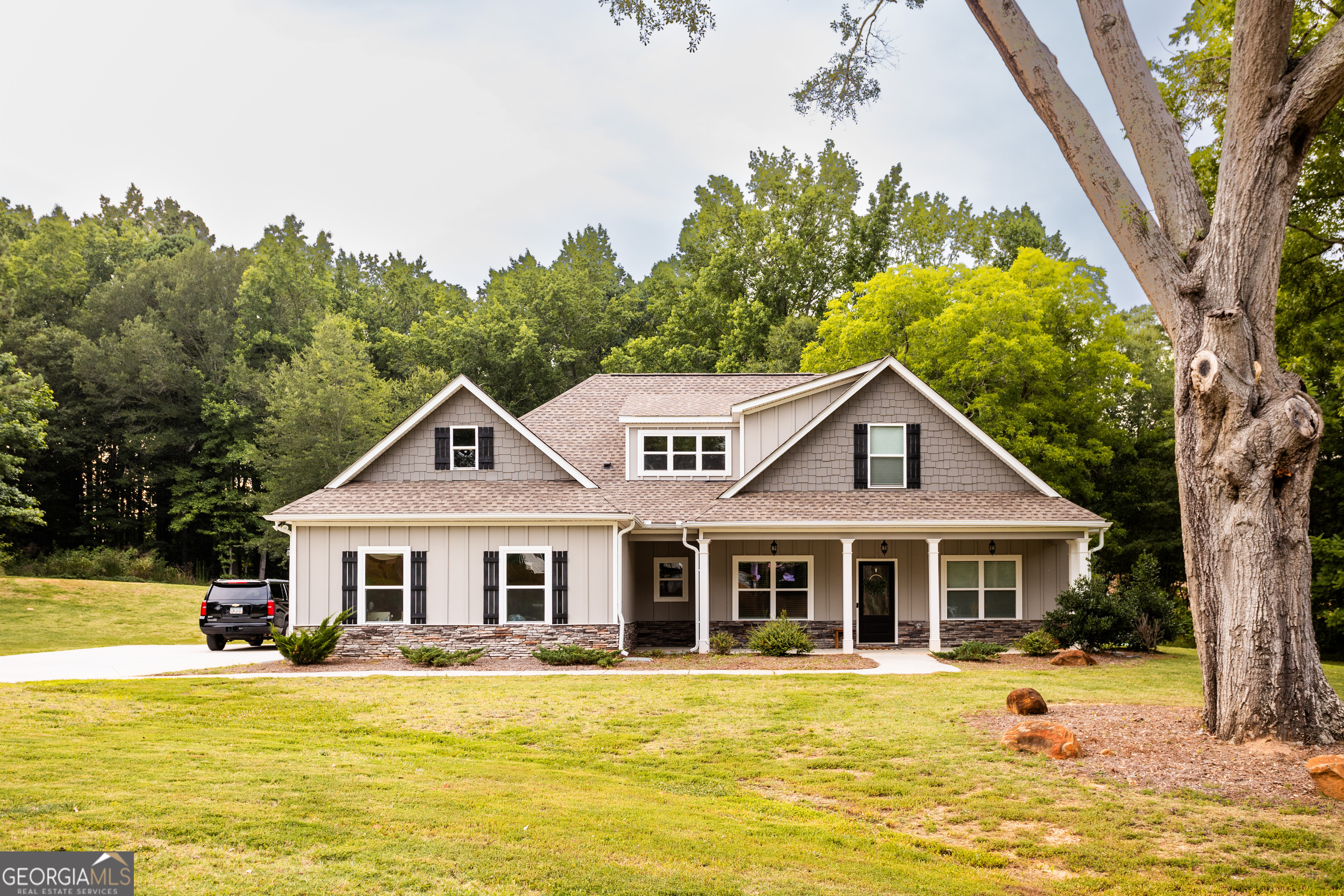 Property Photo:  464 P J East Road  GA 30014 