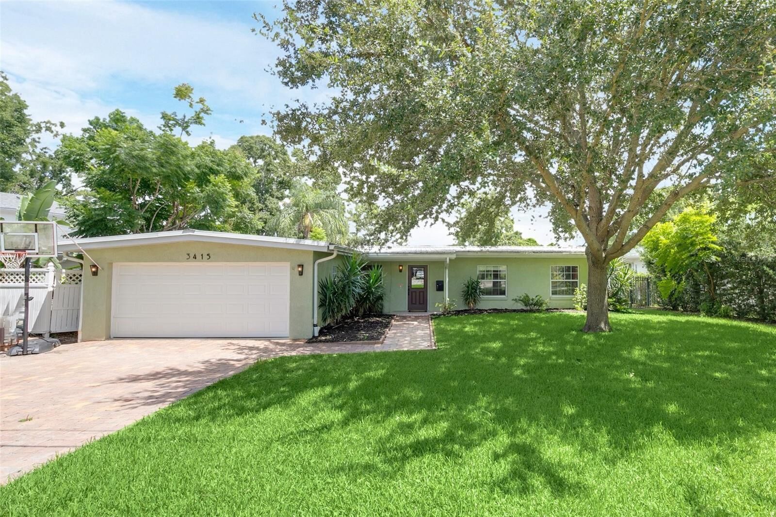 Property Photo:  3415 Chelsea Street  FL 32803 