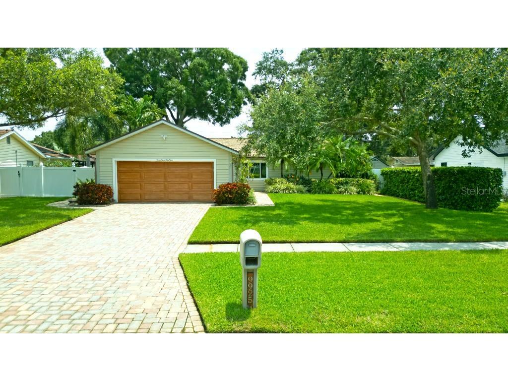 9925 56th Way N  Pinellas Park FL 33782 photo