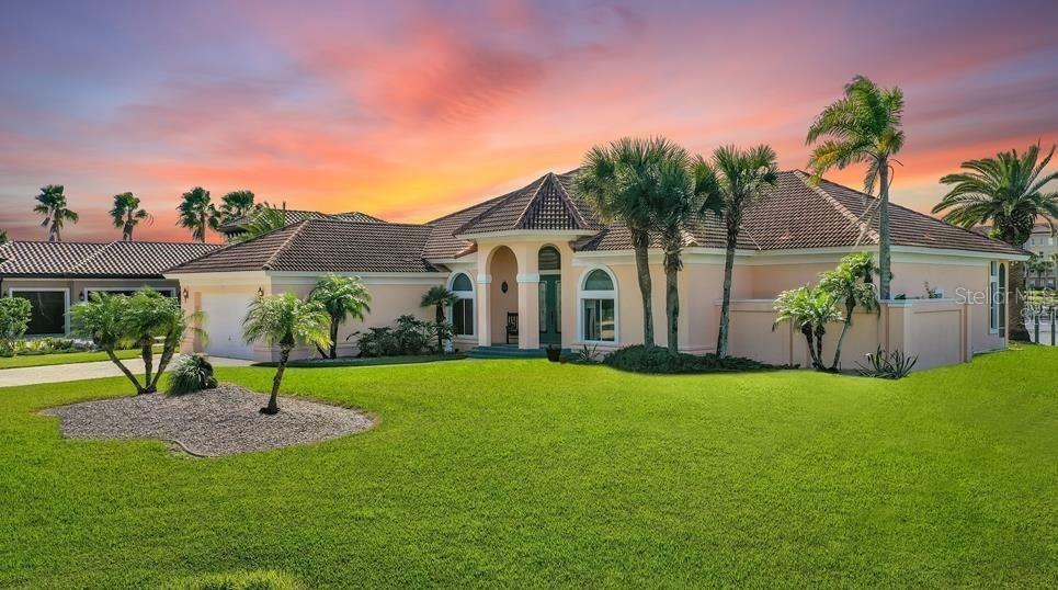 Property Photo: 6 Valencia Street FL 32137