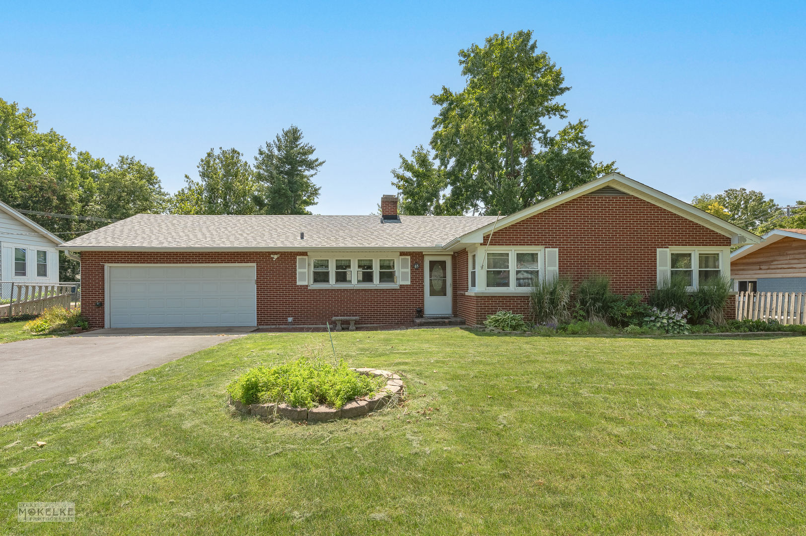 Property Photo:  65 E Tyler Street  IL 60543 