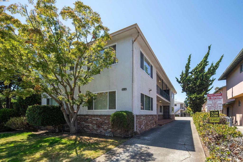 Property Photo:  1337 Pearl St  CA 94501 