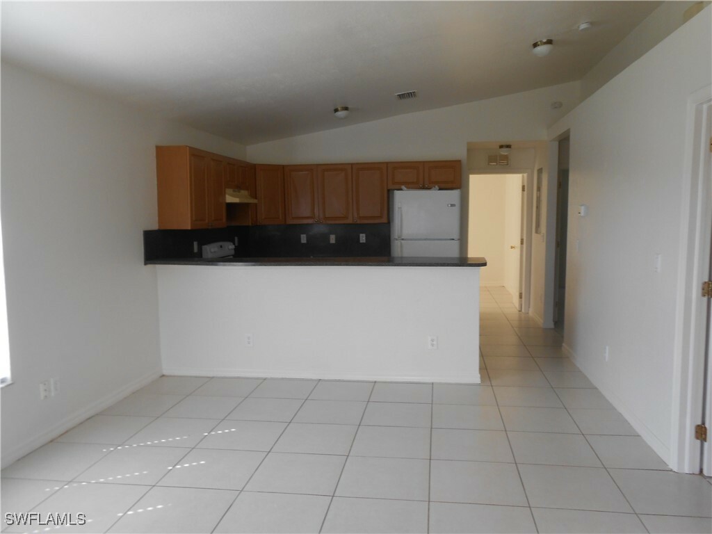 Property Photo:  4946 Golfview Boulevard  FL 33973 