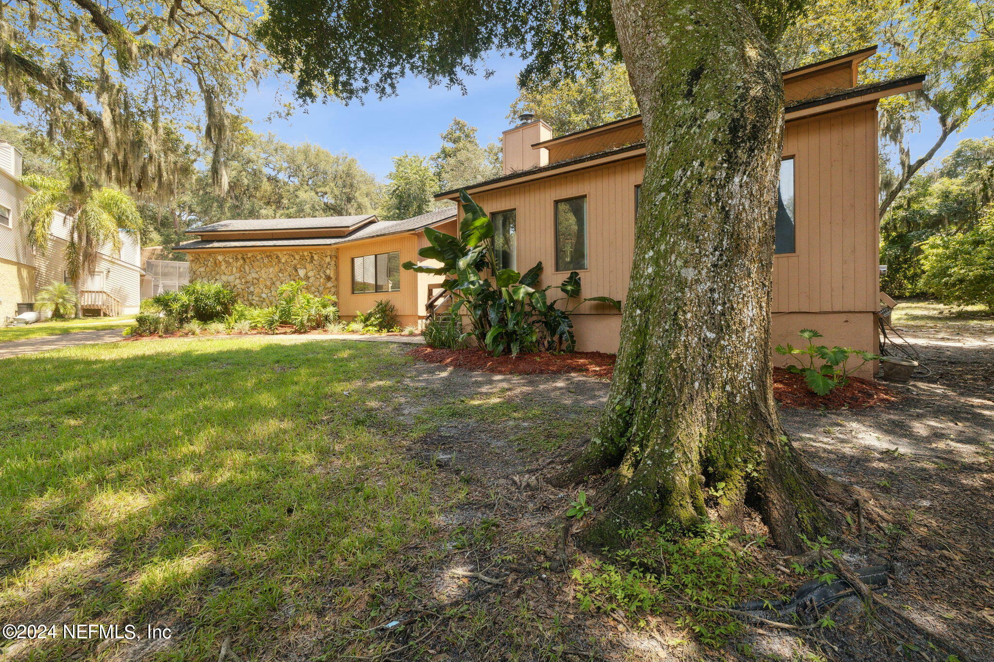 Property Photo:  4272 Bleinheim Place  FL 32225 