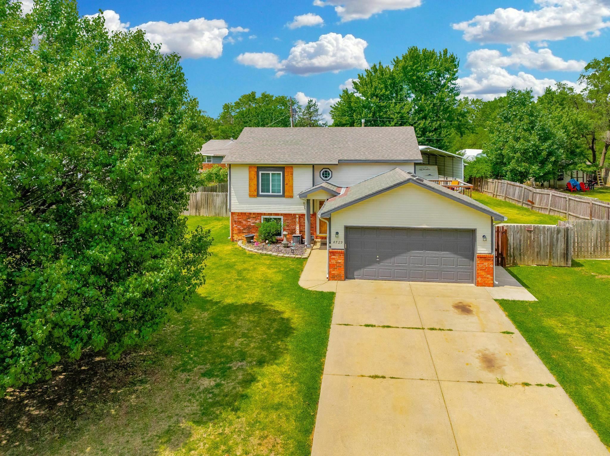 Property Photo:  4729 N Battin St  KS 67220 