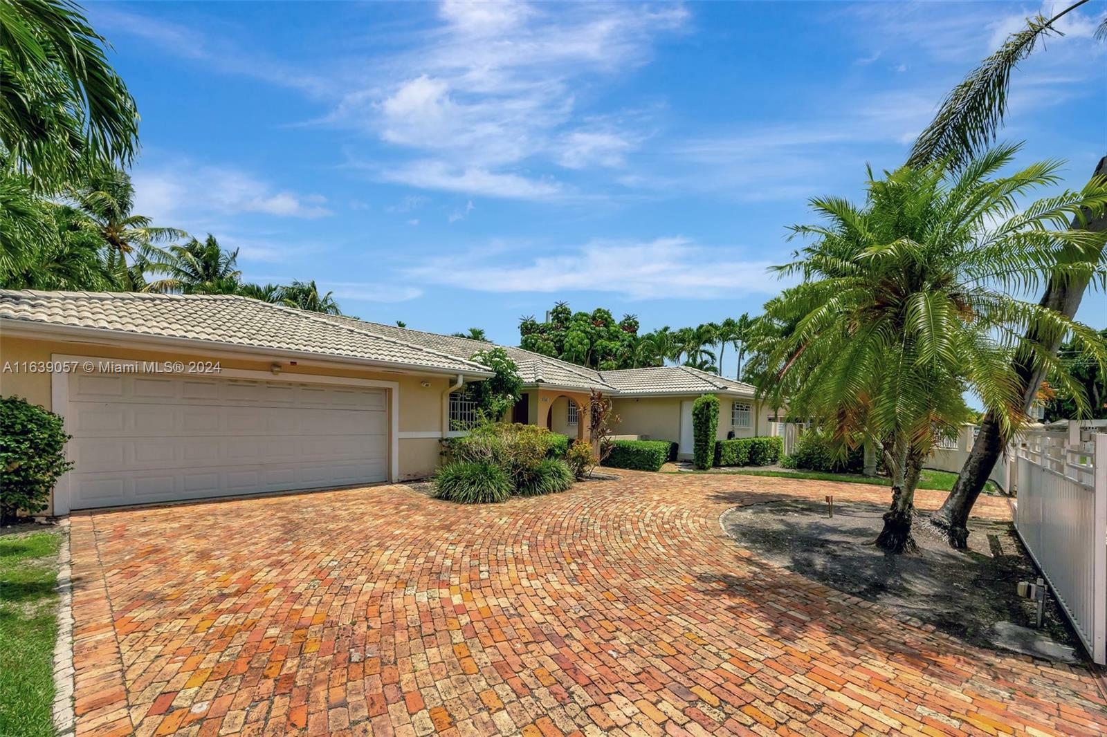 Property Photo:  3581 SW 141st Ave  FL 33175 