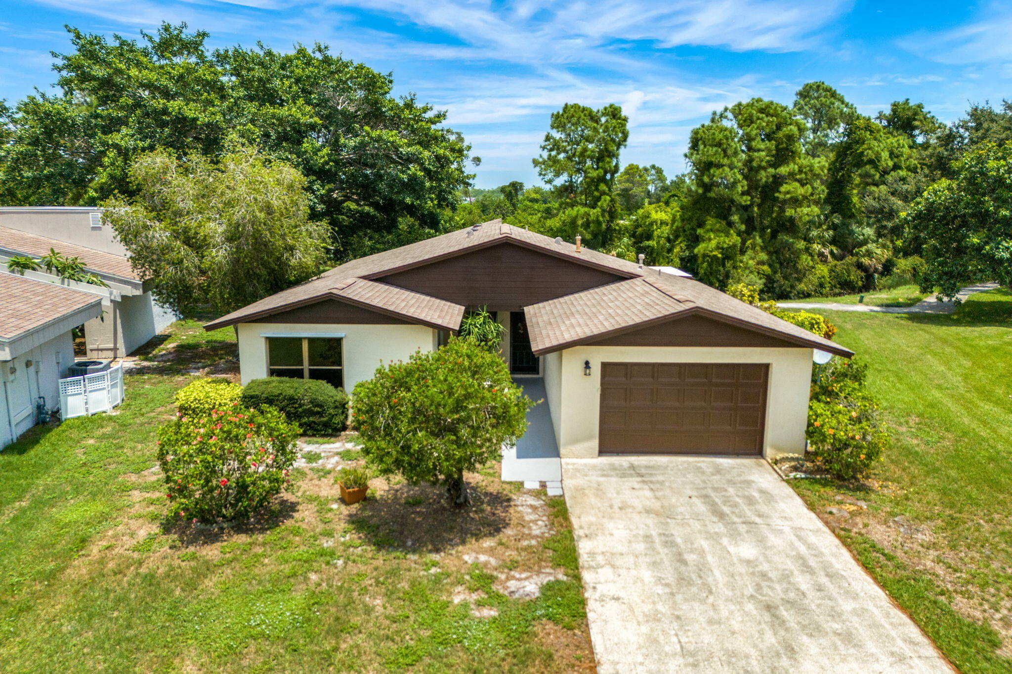 Property Photo:  710 Myrtlewood Lane  FL 32940 