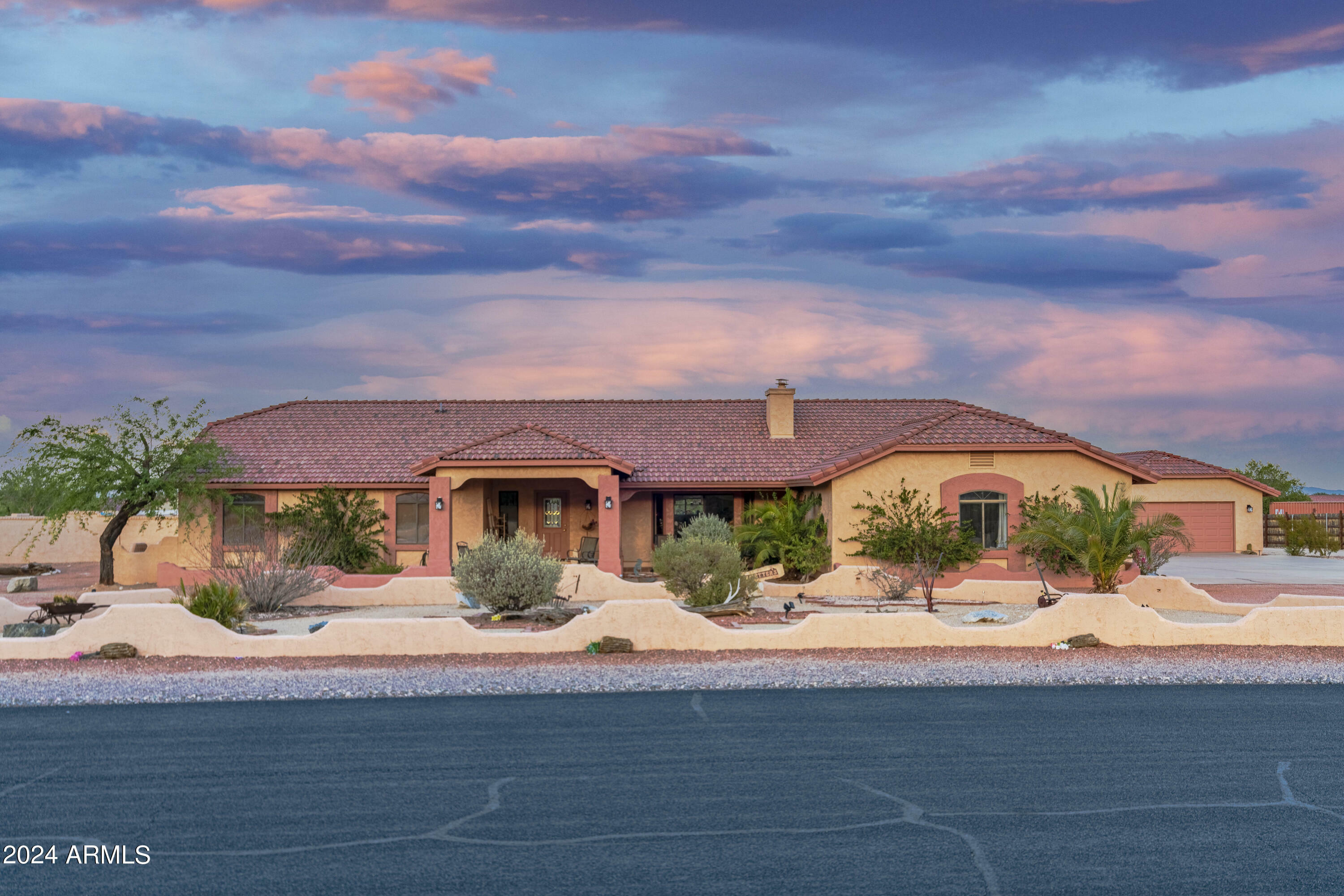 Property Photo:  20132 W Medlock Drive  AZ 85340 