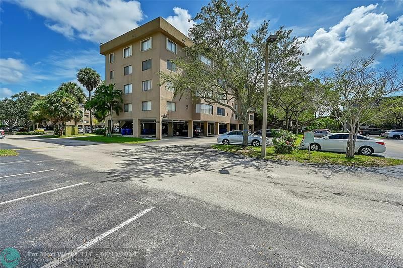 Property Photo:  8020 Hampton Blvd 407  FL 33068 